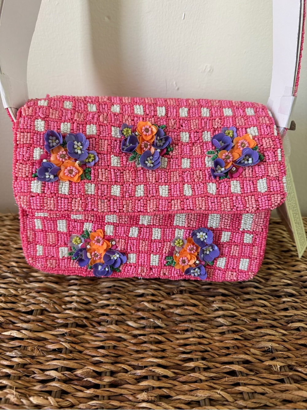 Pink Floral Hand Beaded Shoulder Bag - Picture 2 of 6